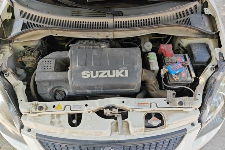 Used Suzuki Swift 2016 1.5L Manual Fashion Model Engine Bay