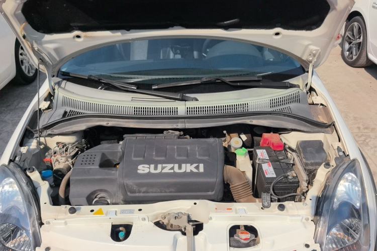 Used Suzuki Swift 2016 1.5L Automatic Fashionable Coolplay Edition Engine Bay