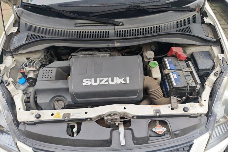 Used Suzuki Swift 2016 1.5L Automatic Fashionable Coolplay Edition Engine Bay