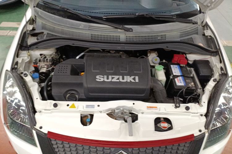 Used Suzuki Swift 2016 1.5L Automatic Fashionable Coolplay Edition Engine Bay