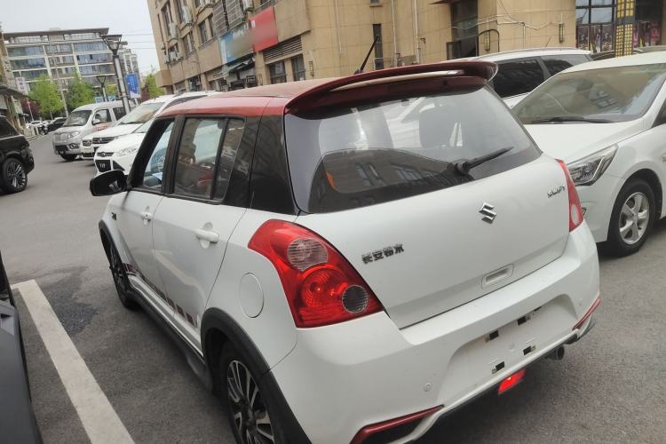 Used Suzuki Swift 2016 1.5L Automatic Fashionable Coolplay Edition Exterior 2
