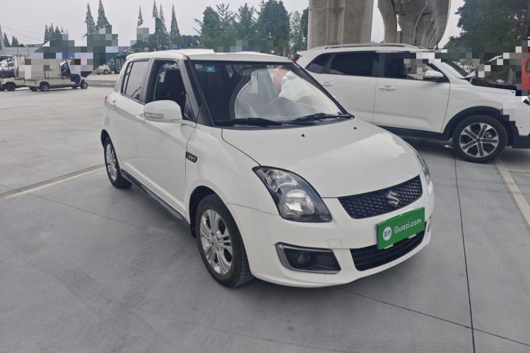 Used Suzuki Swift 2016 1.5L Manual Fashion Model Exterior 2