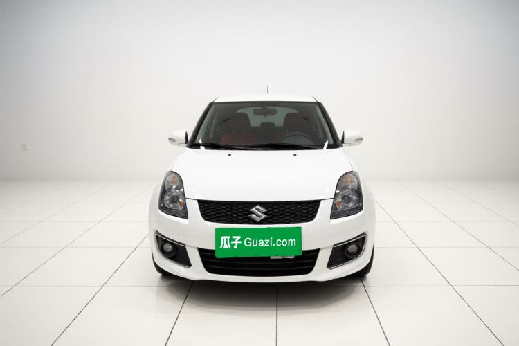 Used Suzuki Swift 2016 1.5L Manual Fashion Model Front