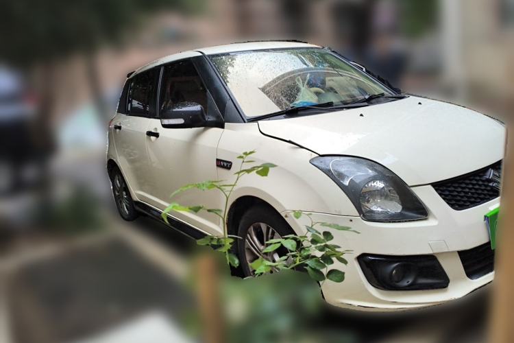 Used Suzuki Swift 2016 1.5L Automatic Fashionable Coolplay Edition Front Right 45 Deg