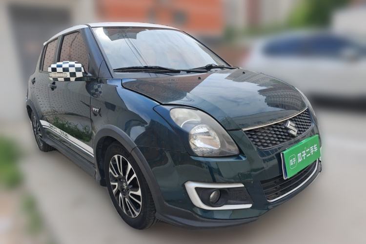 Used Suzuki Swift 2016 1.5L Automatic Fashionable Coolplay Edition Front Right 45 Deg
