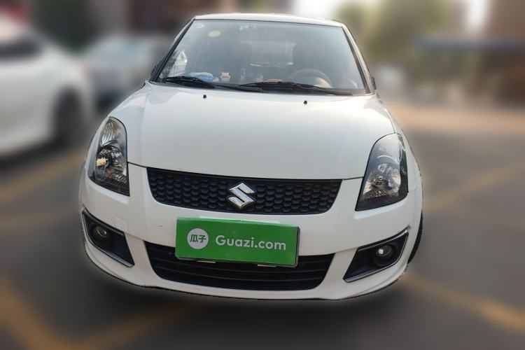 Used Suzuki Swift 2016 1.5L Manual Fashion Model Front