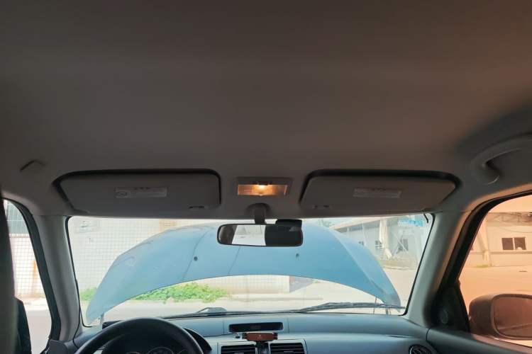 Used Suzuki Swift 2016 1.5L Automatic Fashionable Coolplay Edition Headliner