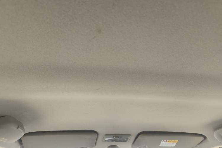 Used Suzuki Swift 2016 1.5L Automatic Fashionable Coolplay Edition Headliner