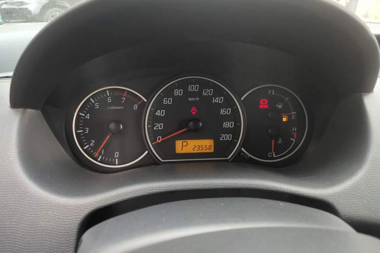 Used Suzuki Swift 2016 1.5L Automatic Fashionable Coolplay Edition Instrument Cluster