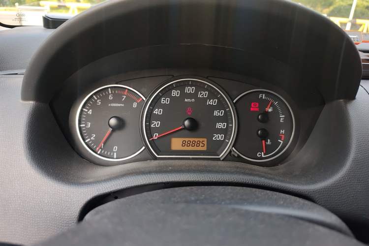 Used Suzuki Swift 2016 1.5L Manual Fashion Model Instrument Cluster