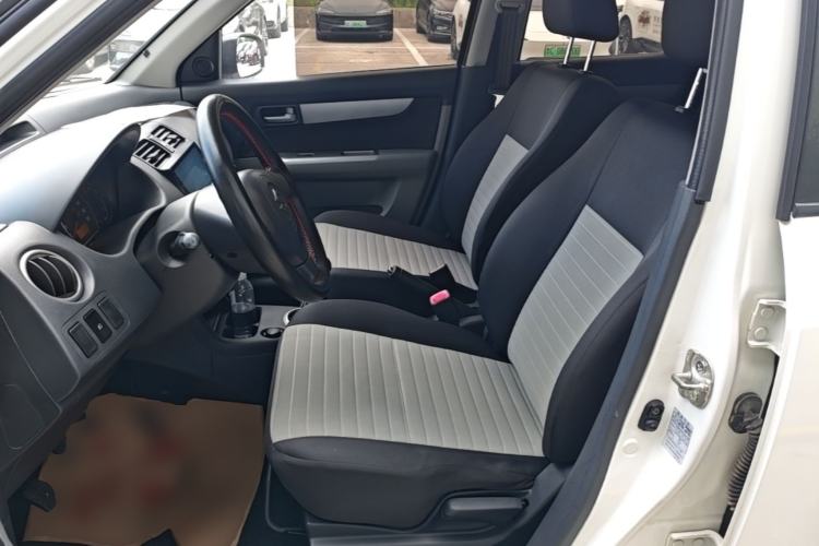 Used Suzuki Swift 2016 1.5L Manual Fashion Model Left Front Seat