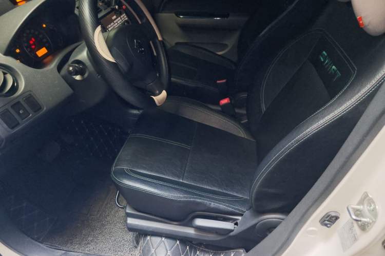 Used Suzuki Swift 2016 1.5L Automatic Fashionable Coolplay Edition Left Front Seat