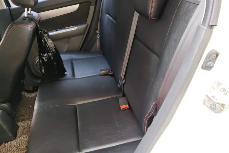 Used Suzuki Swift 2016 1.5L Automatic Fashionable Coolplay Edition Left Rear Seat