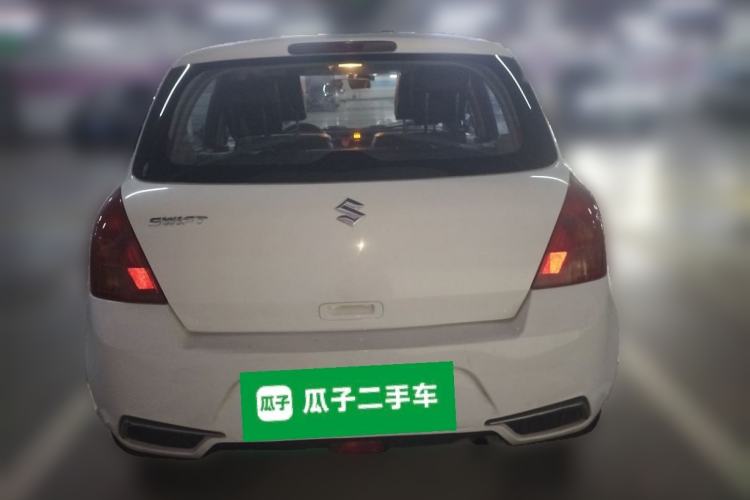 Used Suzuki Swift 2016 1.5L Manual Fashion Model Rear