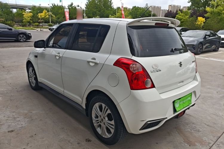 Used Suzuki Swift 2016 1.5L Manual Fashion Model Rear Left 45 Deg