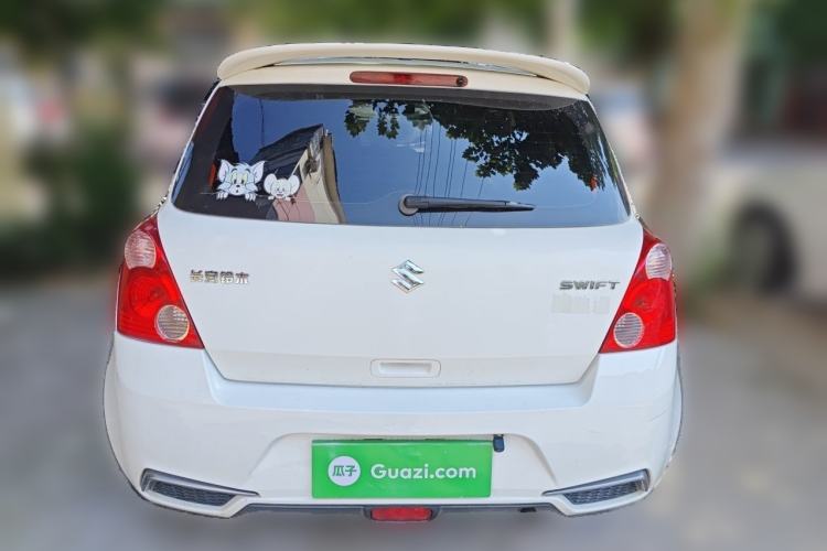 Used Suzuki Swift 2016 1.5L Manual Fashion Model Rear