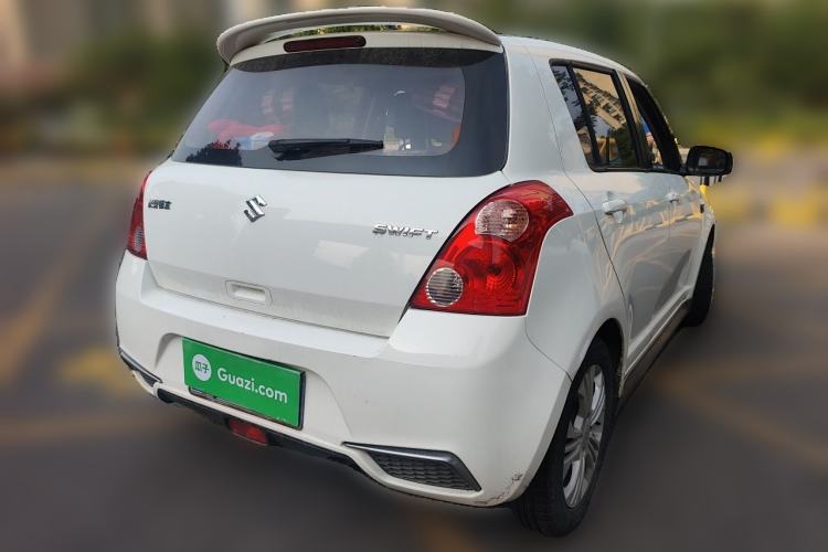Used Suzuki Swift 2016 1.5L Manual Fashion Model Rear Right 45 Deg