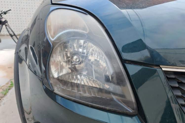 Used Suzuki Swift 2016 1.5L Automatic Fashionable Coolplay Edition Right Front Headlight