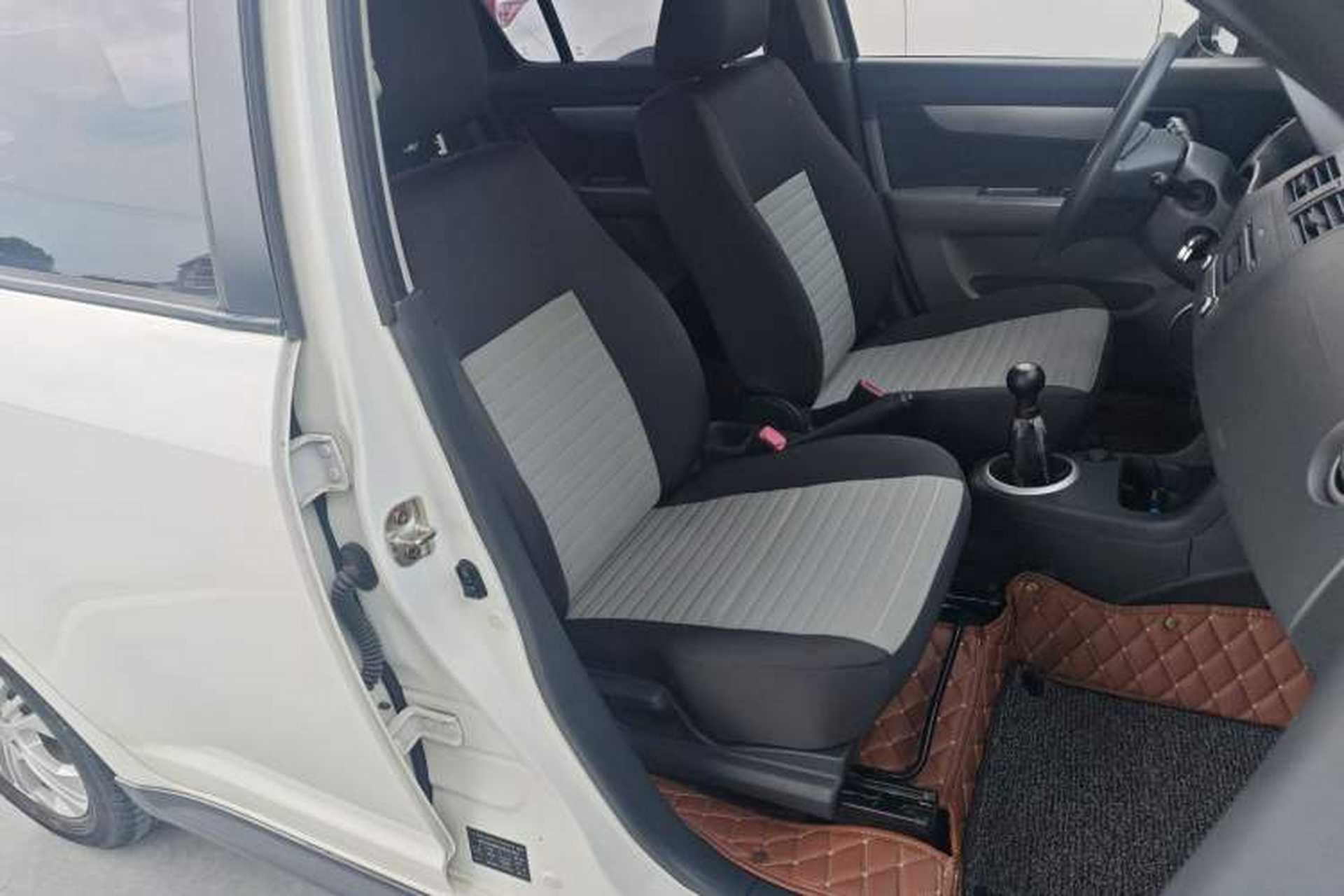Used Suzuki Swift 2016 1.5L Manual Fashion Model Right Front Seat