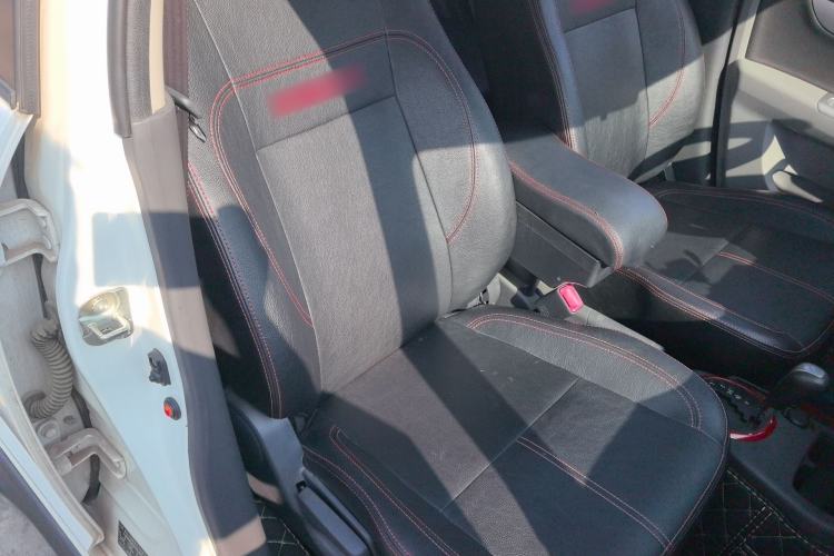 Used Suzuki Swift 2016 1.5L Automatic Fashionable Coolplay Edition Right Front Seat