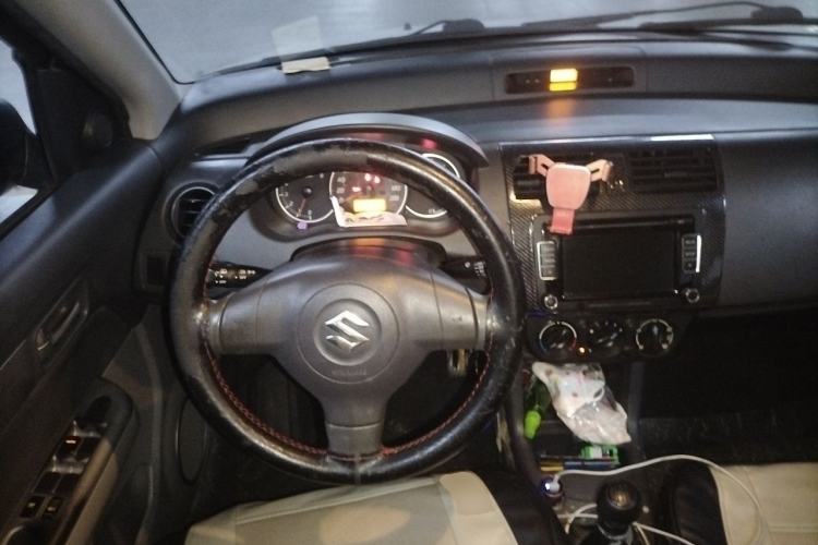 Used Suzuki Swift 2016 1.5L Manual Fashion Model Steering Wheel
