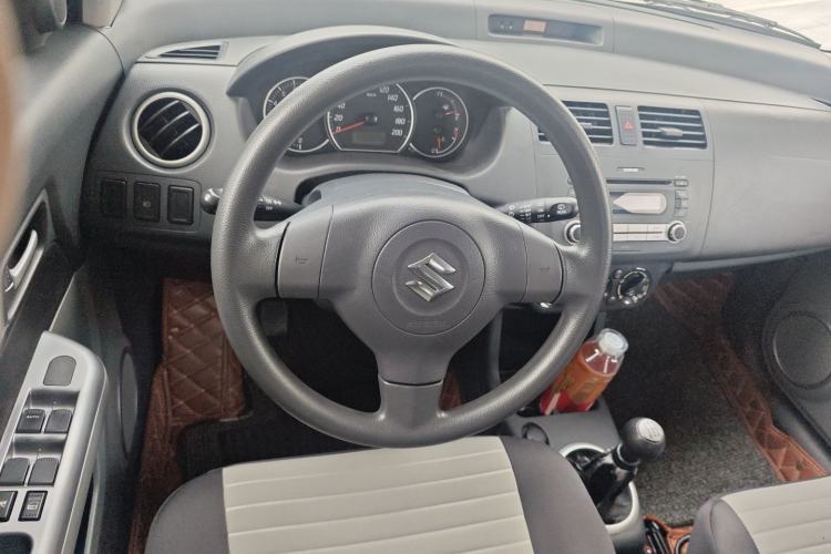 Used Suzuki Swift 2016 1.5L Manual Fashion Model Steering Wheel