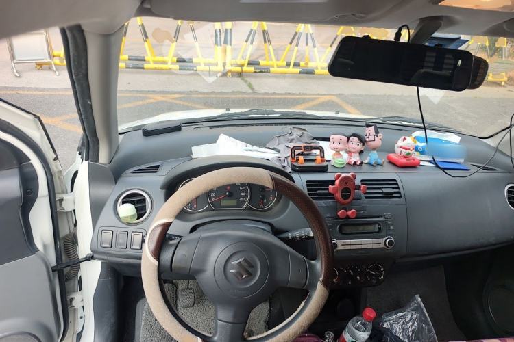 Used Suzuki Swift 2016 1.5L Manual Fashion Model Steering Wheel
