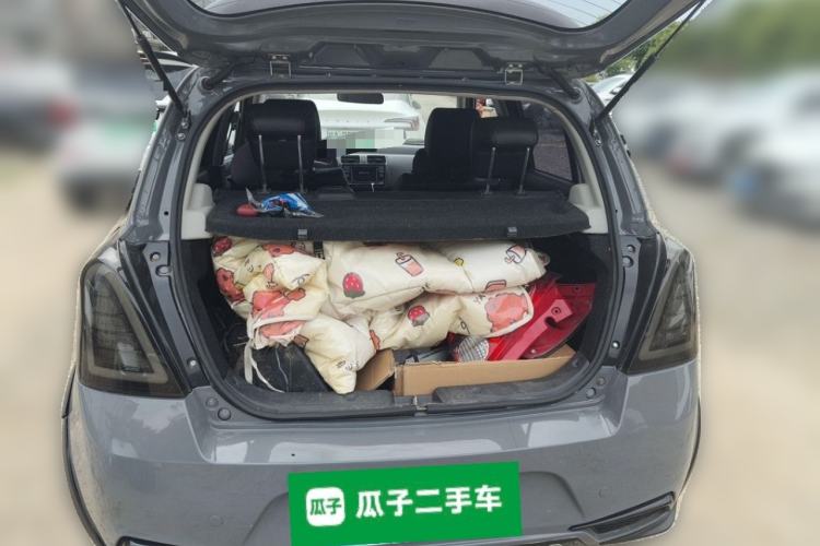 Used Suzuki Swift 2016 1.5L Automatic Fashionable Coolplay Edition Trunk