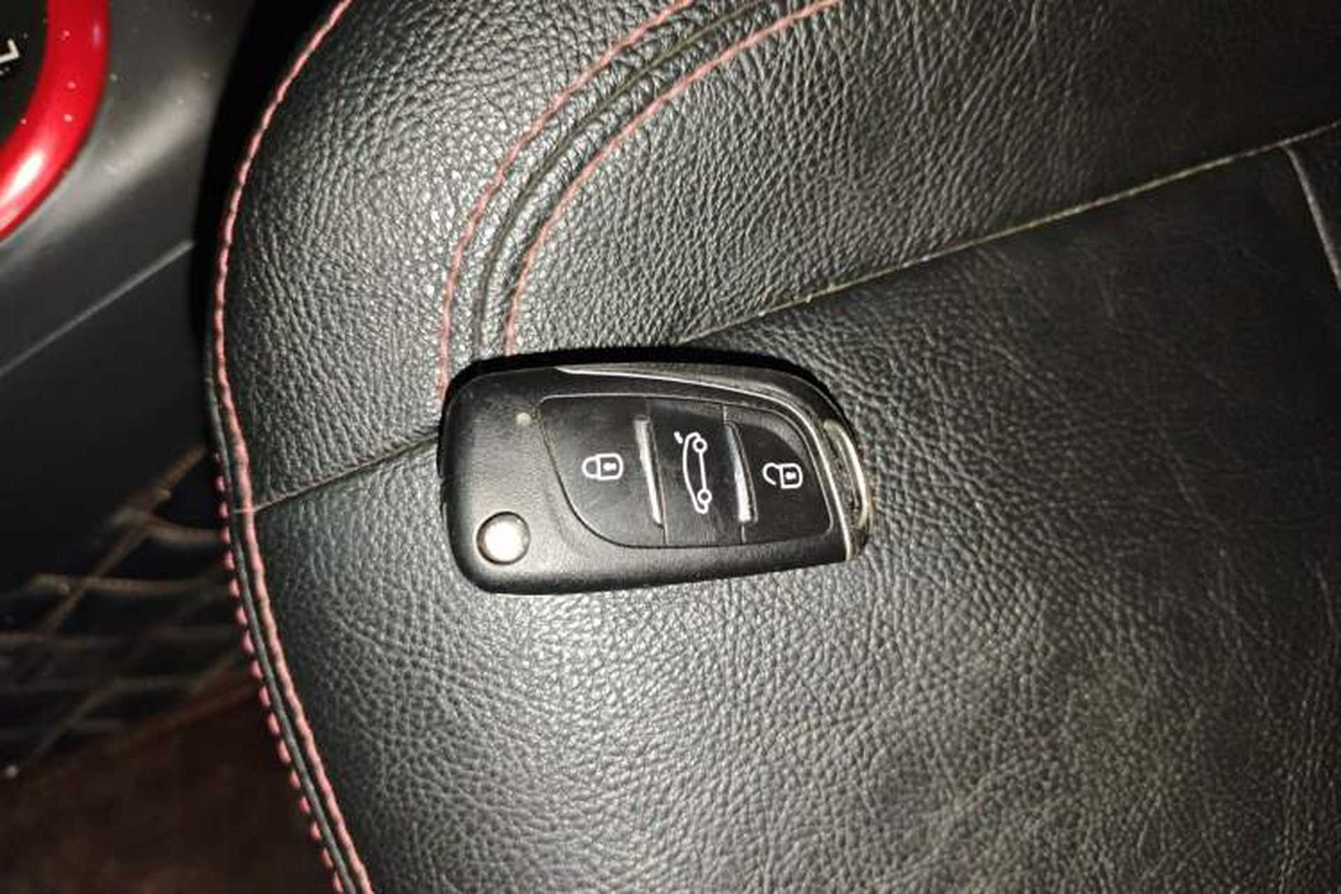 Used Suzuki Swift 2016 1.5L Automatic Fashionable Coolplay Edition Vehicle Key