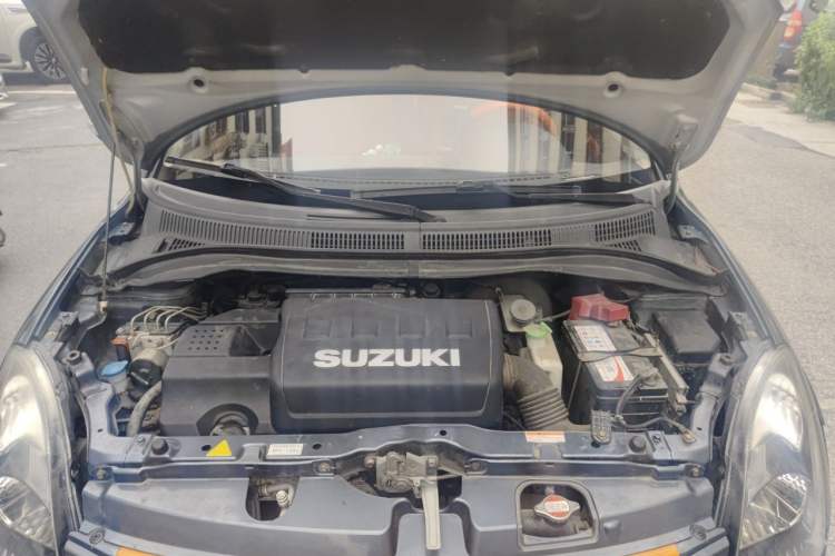 Used Suzuki Swift 2016 1.5L Automatic Fashionable Coolplay Edition Engine Bay