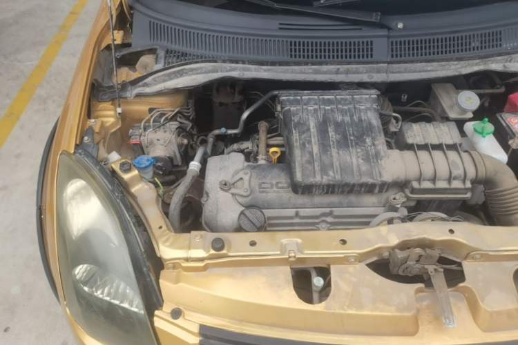 Used Suzuki Swift 2016 1.5L Manual Fashion Model Engine Bay Right