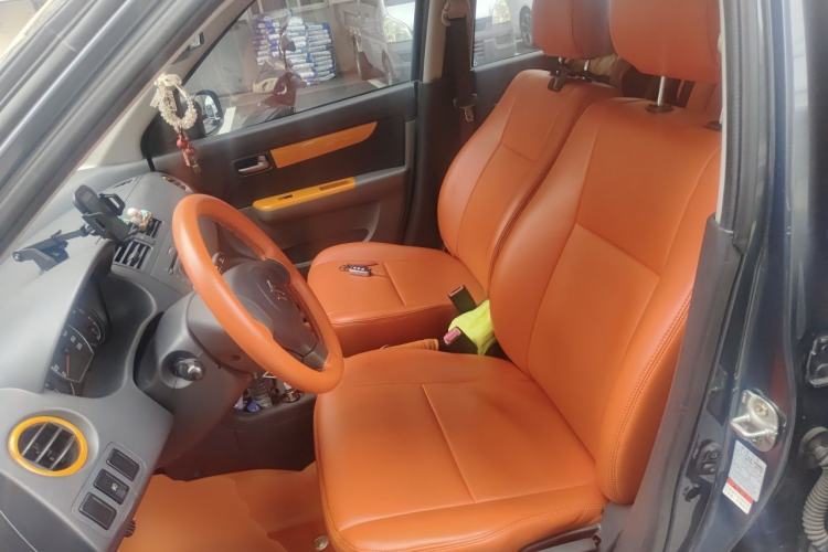 Used Suzuki Swift 2016 1.5L Automatic Fashionable Coolplay Edition Left Front Seat