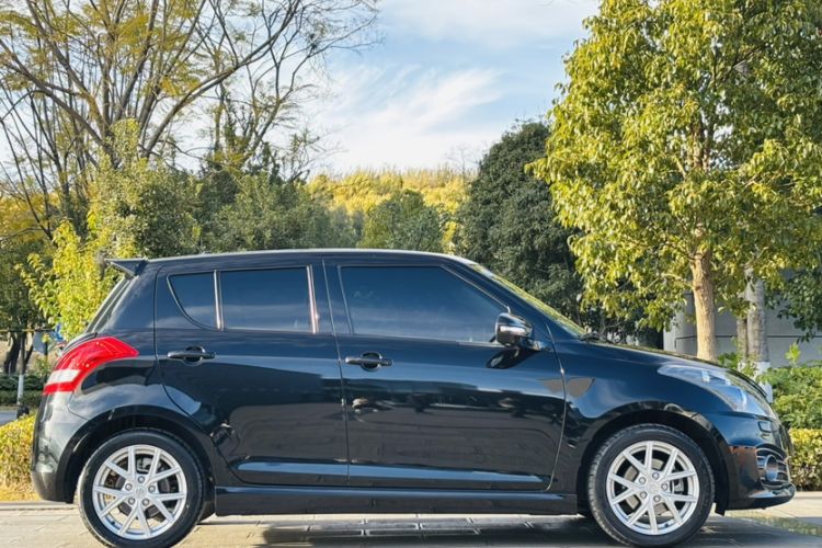 Used Suzuki Swift Sport 2014 1.6L CVT Two-Wheel Drive Luxury Edition Exterior 4
