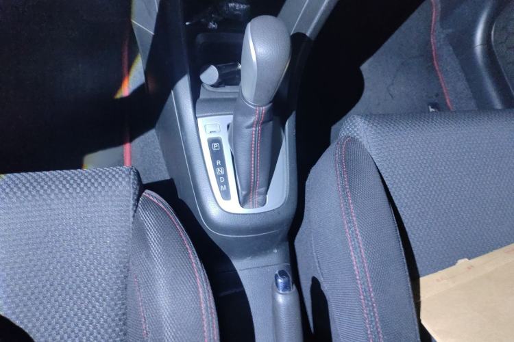 Used Suzuki Swift Sport 2014 1.6L CVT Two-Wheel Drive Luxury Edition Gear Lever