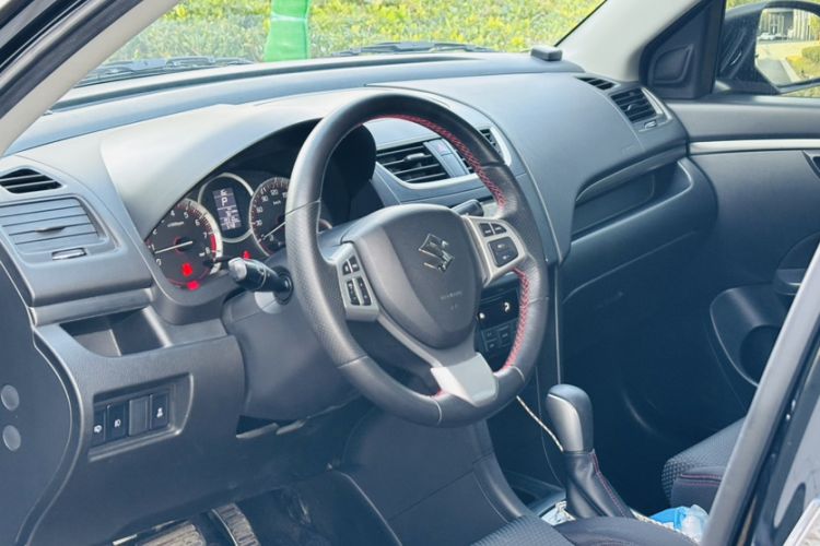 Used Suzuki Swift Sport 2014 1.6L CVT Two-Wheel Drive Luxury Edition Interior 3