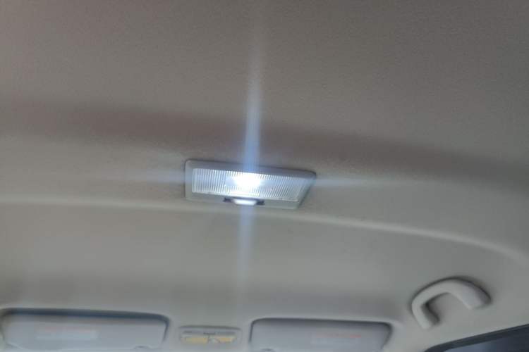 Used Suzuki Swift Sport 2014 1.6L CVT Two-Wheel Drive Luxury Edition Headliner