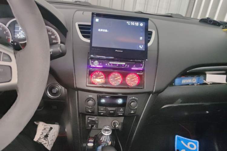 Used Suzuki Swift Sport 2014 1.6L CVT Two-Wheel Drive Luxury Edition Audio And AC Panel