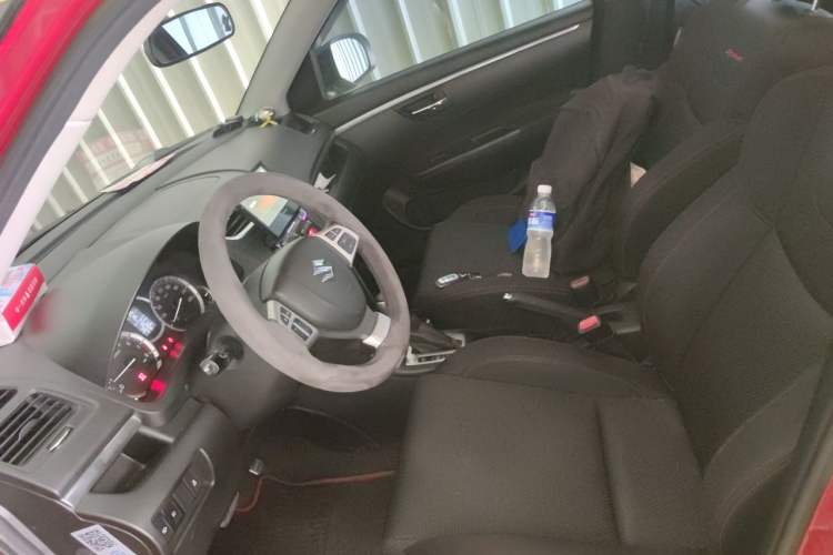 Used Suzuki Swift Sport 2014 1.6L CVT Two-Wheel Drive Luxury Edition Left Front Seat