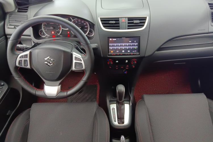 Used Suzuki Swift Sport 2014 1.6L CVT Two-Wheel Drive Luxury Edition Center Console