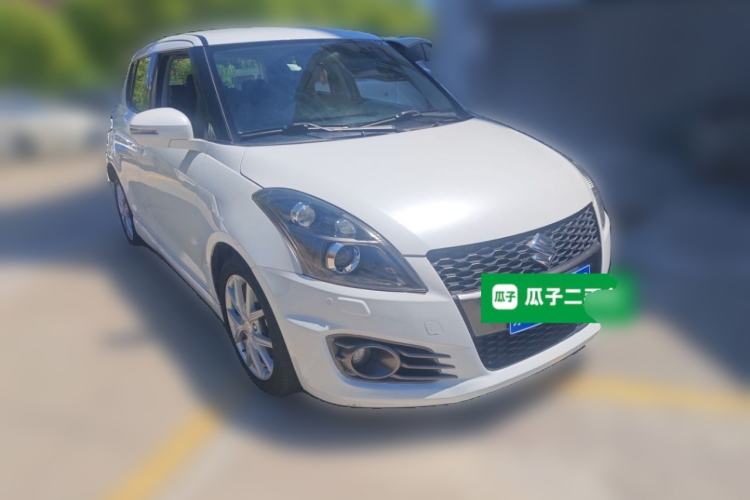 Used Suzuki Swift Sport 2014 1.6L CVT Two-Wheel Drive Luxury Edition Front Right 45 Deg