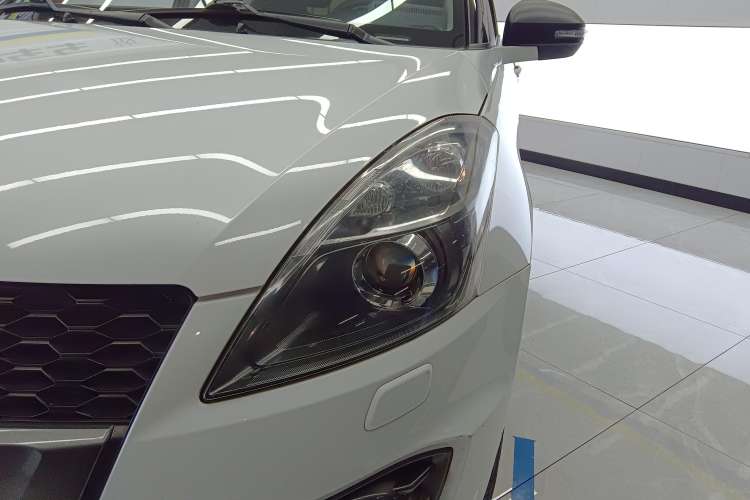 Used Suzuki Swift Sport 2014 1.6L CVT Two-Wheel Drive Luxury Edition Left Front Headlight
