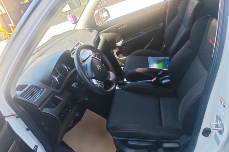 Used Suzuki Swift Sport 2014 1.6L CVT Two-Wheel Drive Luxury Edition Left Front Seat