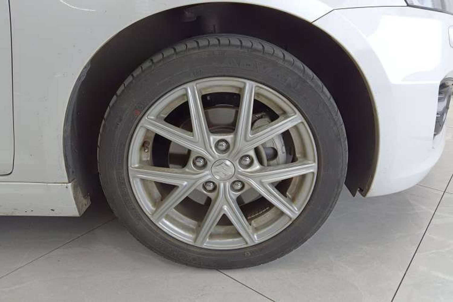 Used Suzuki Swift Sport 2014 1.6L CVT Two-Wheel Drive Luxury Edition Left Front Wheel Hub
