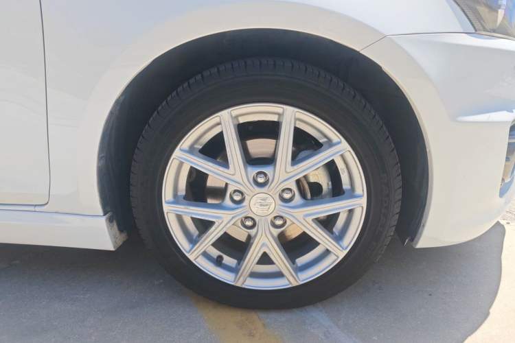 Used Suzuki Swift Sport 2014 1.6L CVT Two-Wheel Drive Luxury Edition Right Front Wheel Hub