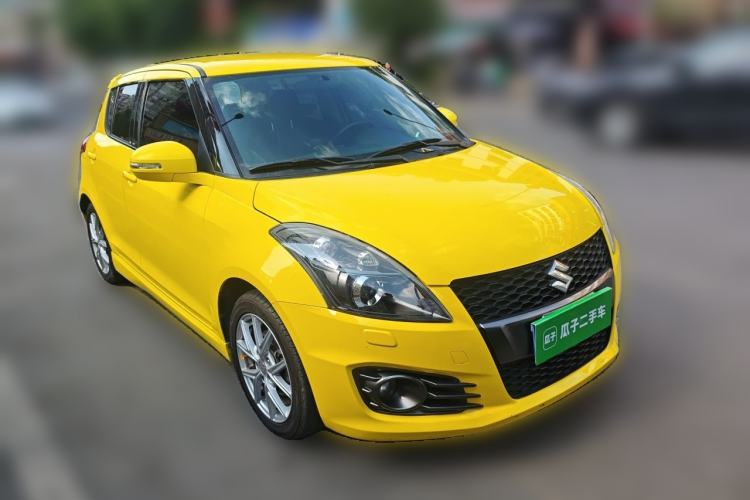 Used Suzuki Swift Sport 2014 1.6L CVT Two-Wheel Drive Luxury Edition Front Right 45 Deg