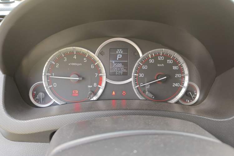 Used Suzuki Swift Sport 2014 1.6L CVT Two-Wheel Drive Luxury Edition Instrument Cluster