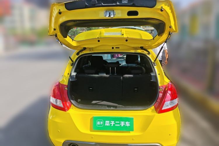 Used Suzuki Swift Sport 2014 1.6L CVT Two-Wheel Drive Luxury Edition Trunk
