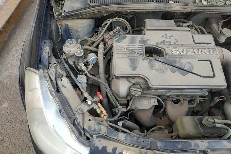 Used Suzuki SX4 2007 Hatchback 1.6L Automatic Luxury Model Engine Bay Right