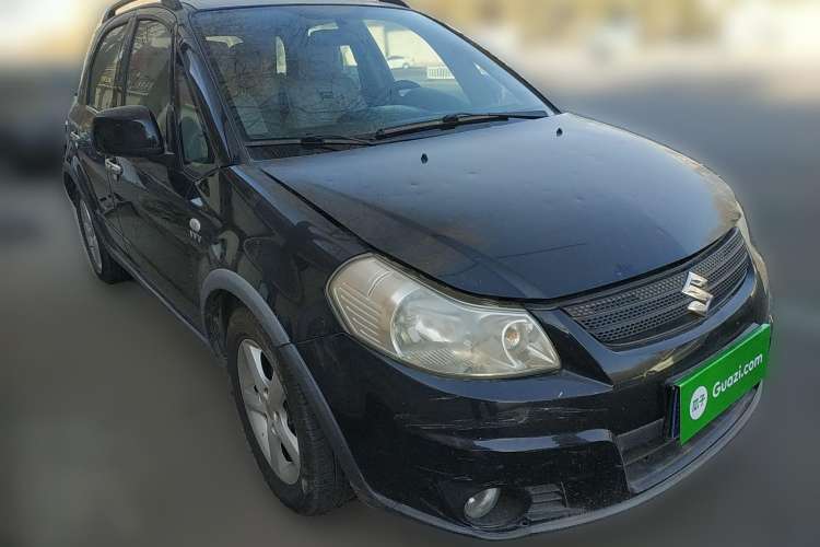 Used Suzuki SX4 2007 Hatchback 1.6L Automatic Luxury Model Front Right 45 Deg