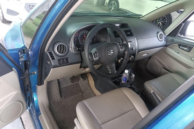 Used Suzuki SX4 2007 Hatchback 1.6L Automatic Luxury Model Steering Wheel